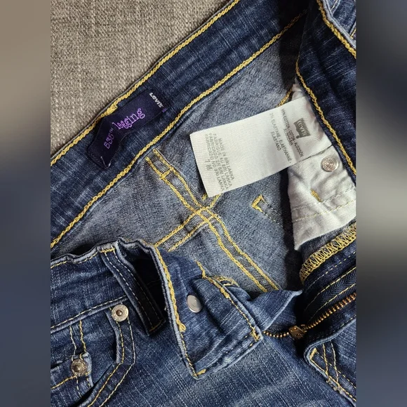 Levi's 535 Jeans Size 7M - Picture 2 of 9